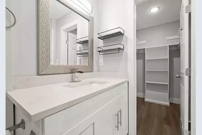 6410 Chimney Creek Circle #B, Austin, TX 78723 - Photo 16