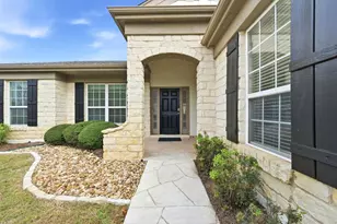 512 Armstrong Dr, Georgetown, TX 78633 - Photo 4