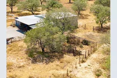 1951 Dowdy Road, Seguin, TX 78155 - Photo 34