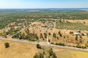1951 Dowdy Rd, Seguin, TX 78155 - Photo 36