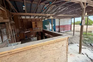 333 Spring Valley St, Hutto, TX 78634 - Photo 24