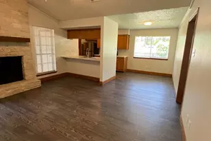 103 S Kaupo Dr, Bastrop, TX 78602 - Photo 4