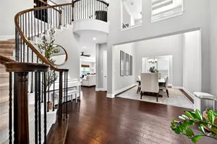 907 Valley View Dr, Leander, TX 78641 - Photo 4