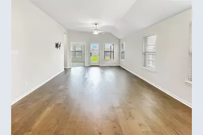 126 Acacia Pass, Bastrop, TX 78602 - Photo 10