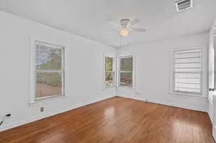2932 Moss St, Austin, TX 78722 - Photo 10