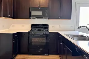 2525 Willkomen Wy, Pflugerville, TX 78660 - Photo 4