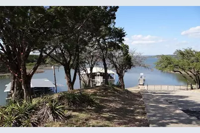 325 Kendall Road, Spicewood, TX 78669 - Photo 6