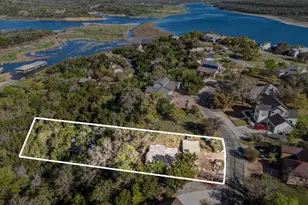 325 Kendall Rd, Spicewood, TX 78669 - Photo 16