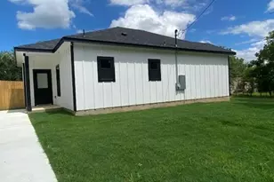 116 Field St, Luling, TX 78648 - Photo 18
