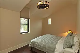 7080 Comanche Trail, Austin, TX 78732 - Photo 8