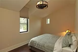 7080 Comanche Trail, Austin, TX 78732 - Photo 8