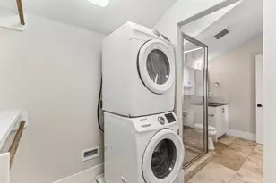 7080 Comanche Trail, Austin, TX 78732 - Photo 12
