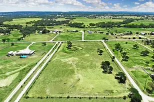 461 Ramms Dr, Florence, TX 76527 - Photo 1