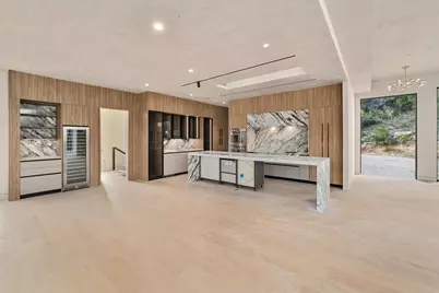 716 Laurel Valley Road, West Lake Hills, TX 78746 - Photo 8