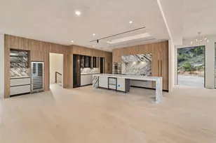 716 Laurel Valley Rd, West Lake Hills, TX 78746 - Photo 8