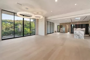 716 Laurel Valley Rd, West Lake Hills, TX 78746 - Photo 1