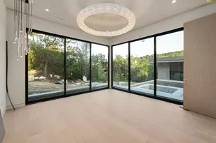 716 Laurel Valley Rd, West Lake Hills, TX 78746 - Photo 12