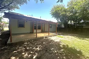 8510 Woodstone Dr, Austin, TX 78757 - Photo 12