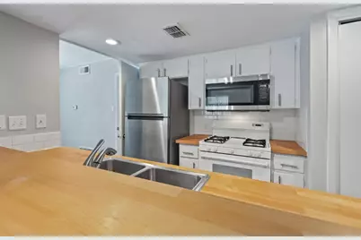 1813A Woodland Avenue, Austin, TX 78741 - Photo 8