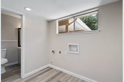 1813A Woodland Avenue, Austin, TX 78741 - Photo 32