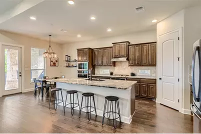 269 Pink Granite Boulevard, Dripping Springs, TX 78620 - Photo 10