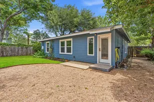 900 Stark St, Austin, TX 78756 - Photo 24