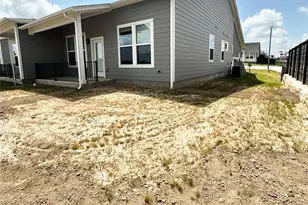 101 Zayd Ct, Jarrell, TX 76537 - Photo 20