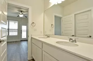 412 Parkline Dr, Georgetown, TX 78626 - Photo 20