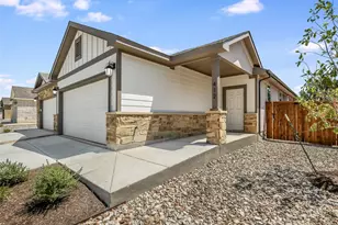 412 Parkline Dr, Georgetown, TX 78626 - Photo 2