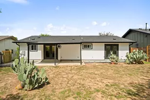 2609 McGregor Dr, Austin, TX 78745 - Photo 8