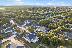 21208 Santa Rosa Ave, Lago Vista, TX 78645 - Photo 34