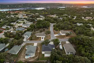 21208 Santa Rosa Ave, Lago Vista, TX 78645 - Photo 2