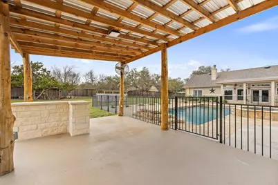 911 Oak Meadow Drive, Dripping Springs, TX 78620 - Photo 34