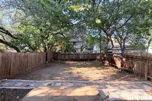 8806 Cainwood Ln, Austin, TX 78729 - Photo 32