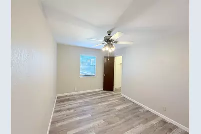 8806 Cainwood Lane #B, Austin, TX 78729 - Photo 30
