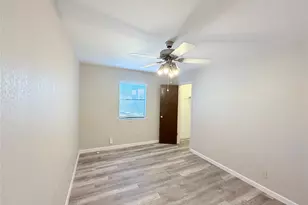 8806 Cainwood Ln, Austin, TX 78729 - Photo 30
