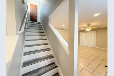 8806 Cainwood Lane #B, Austin, TX 78729 - Photo 18