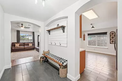 124 Waterlily Way, Hutto, TX 78634 - Photo 8