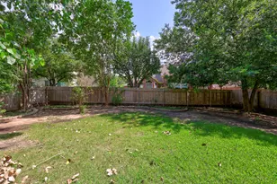 1554 Homewood Cir, Round Rock, TX 78665 - Photo 40