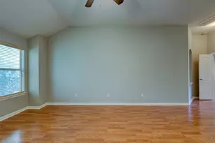 1554 Homewood Cir, Round Rock, TX 78665 - Photo 32