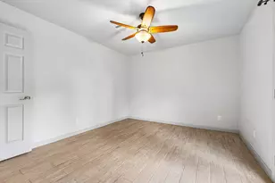 410 Magnolia St, Bastrop, TX 78602 - Photo 18