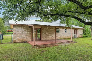 410 Magnolia St, Bastrop, TX 78602 - Photo 26