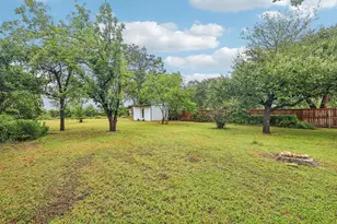 410 Magnolia St, Bastrop, TX 78602 - Photo 28