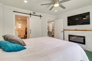 372 Plum St, Bastrop, TX 78602 - Photo 10