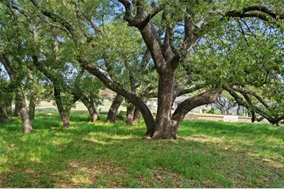 27132 Founders Place, Spicewood, TX 78669 - Photo 16