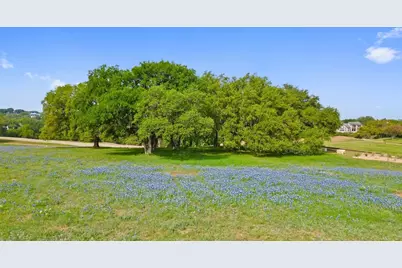 27132 Founders Place, Spicewood, TX 78669 - Photo 8