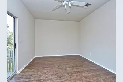 917 E 3rd Street, Georgetown, TX 78626 - Photo 12