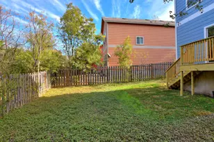 917 E 3rd St, Georgetown, TX 78626 - Photo 22