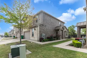 17104 Crane Fly Dr, Pflugerville, TX 78660 - Photo 2