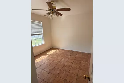 931 Brandi Circle, Kyle, TX 78640 - Photo 4
